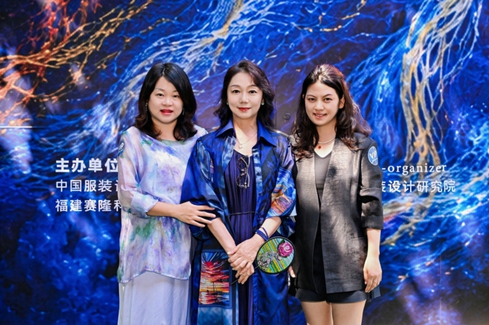 一念新生，万物有灵！刘薇环保纤维艺术展在京启幕